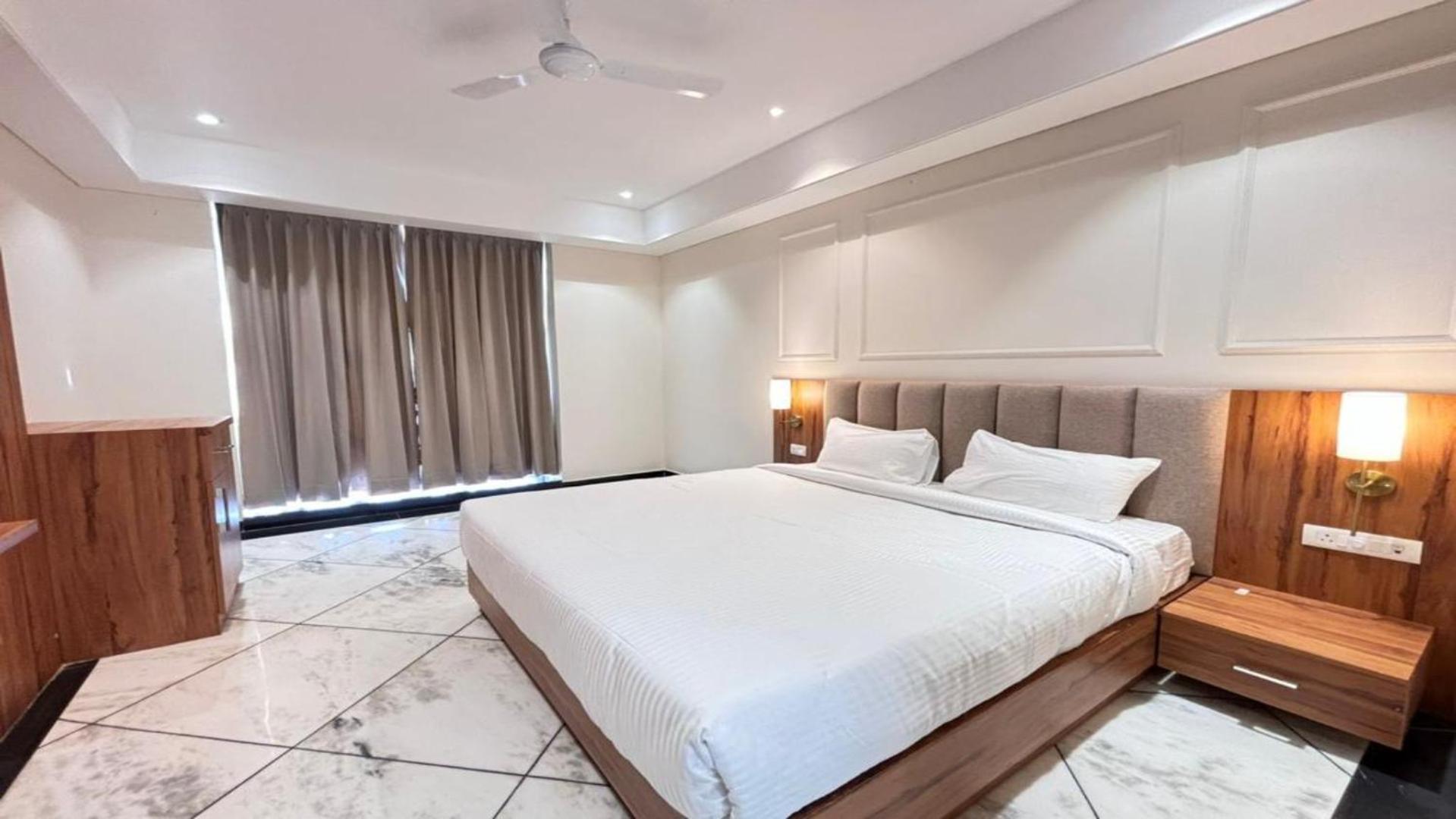 Hotel Saaj Mansion ชัยปุระ ภายนอก รูปภาพ